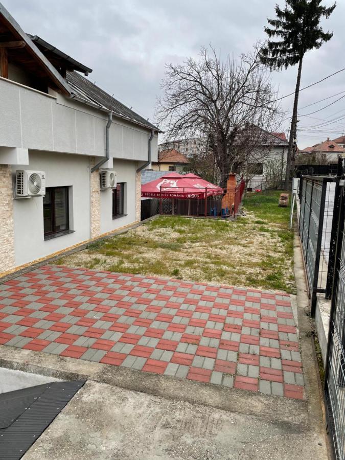 Casa șapte Din șapte Pensiune Curtea de Argeş